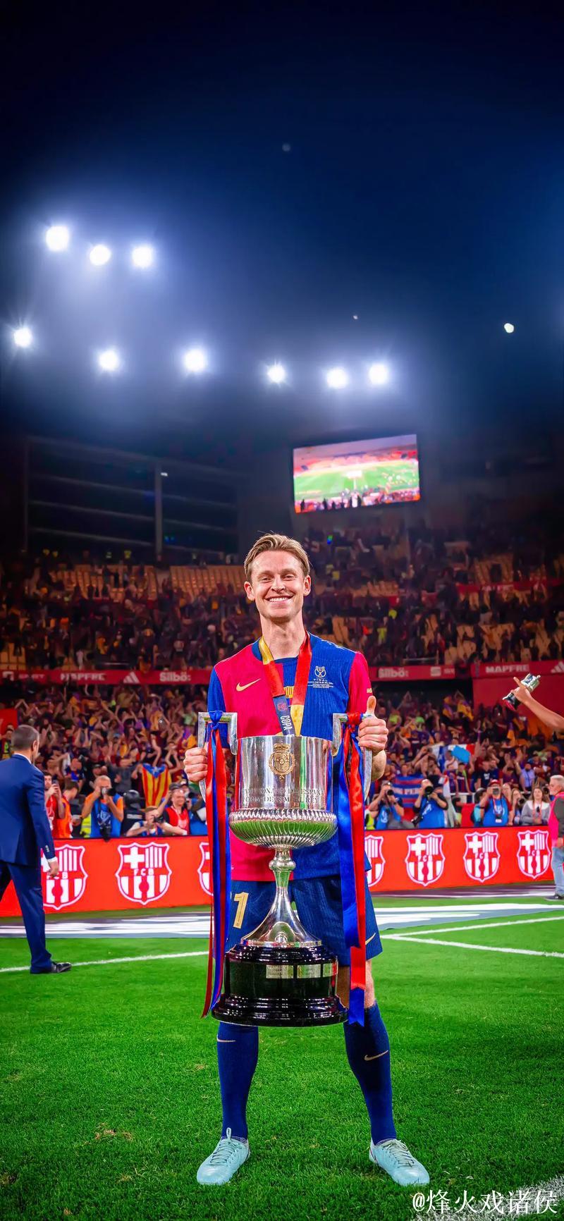 巴萨能在本赛季争夺所有赛事冠军，皮克充满信心
